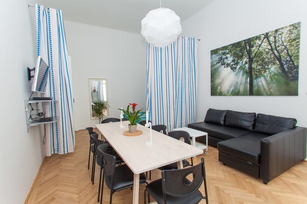 Apartment Deluxe With 3 - Hegelgasse 17 - *