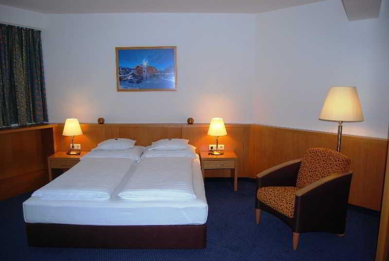 Hotel Strudlhof 4*