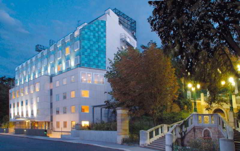 Strudlhof 4*