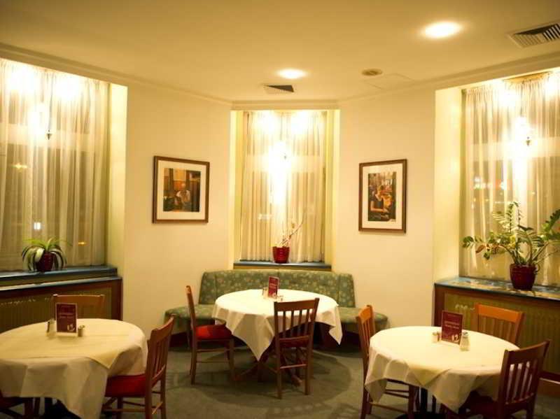 Hotel Allegro 3*