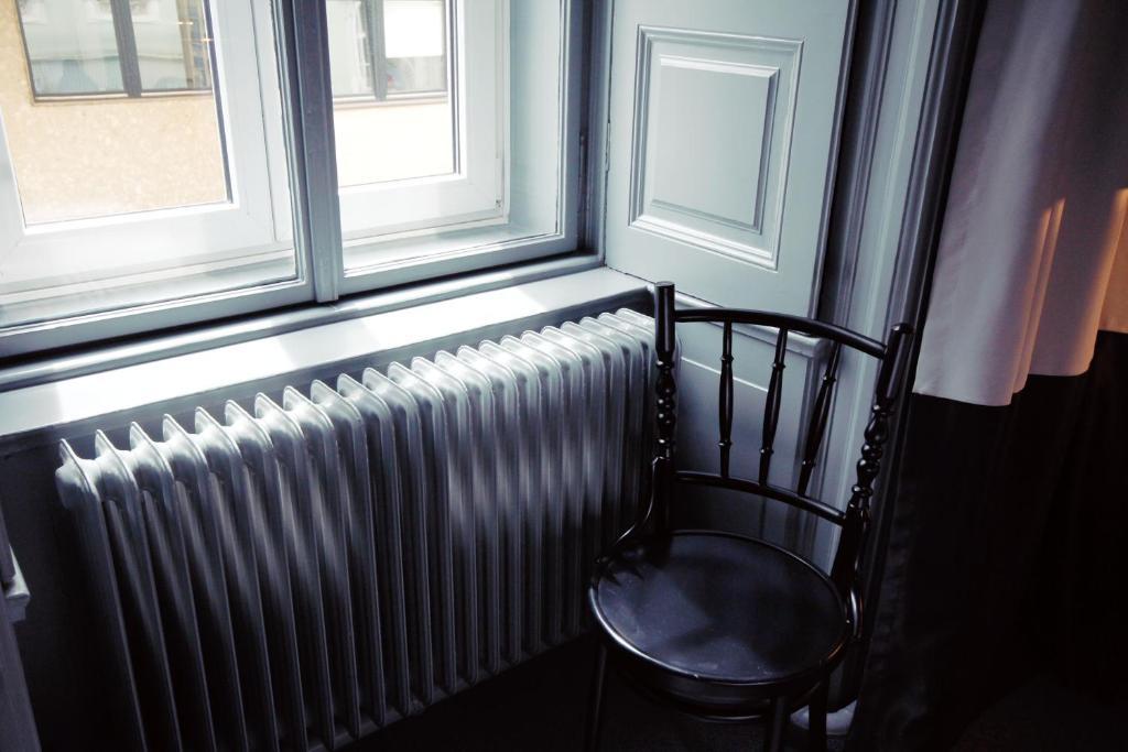Saint Shermin & Champagne Hotel