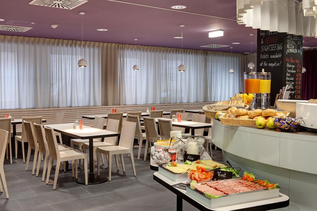 Meininger Downtown Sissi Vienna