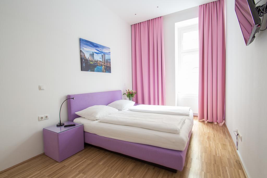 Pharmador Vienna