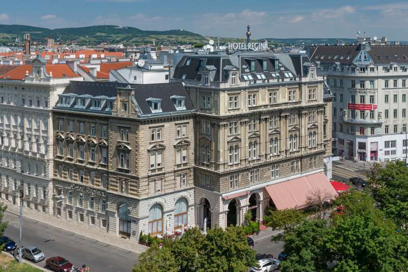 Hotel Regina 4*