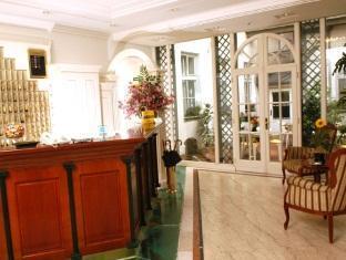 Arthotel Ana Adlon Hotel 3*