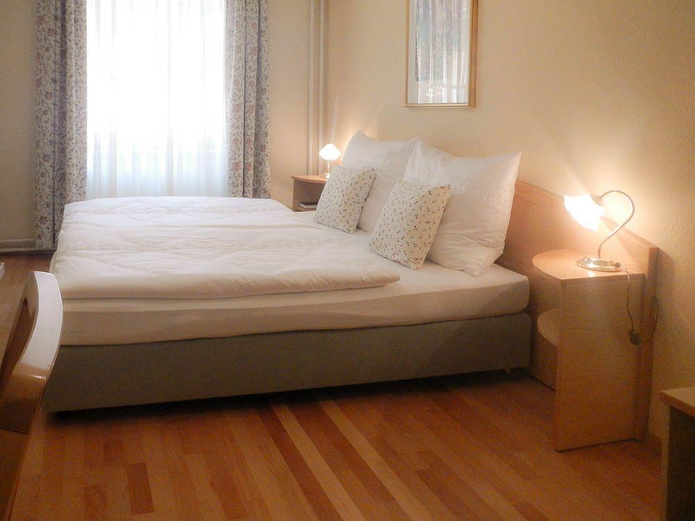 Hotel Graf Stadion 3*