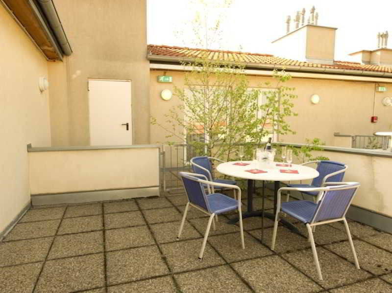 Allegro Hotel