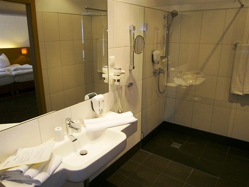 Hotel Fabrik 3*