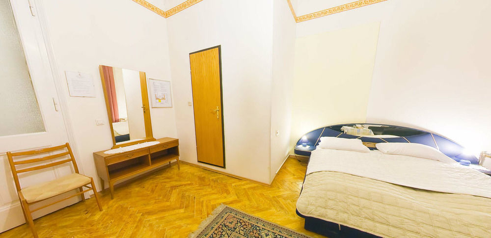 Guest house Hotel Stadtpark 3*