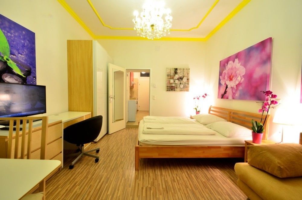 Ajo - Messe Flat - Self-check-in 3* Vienna