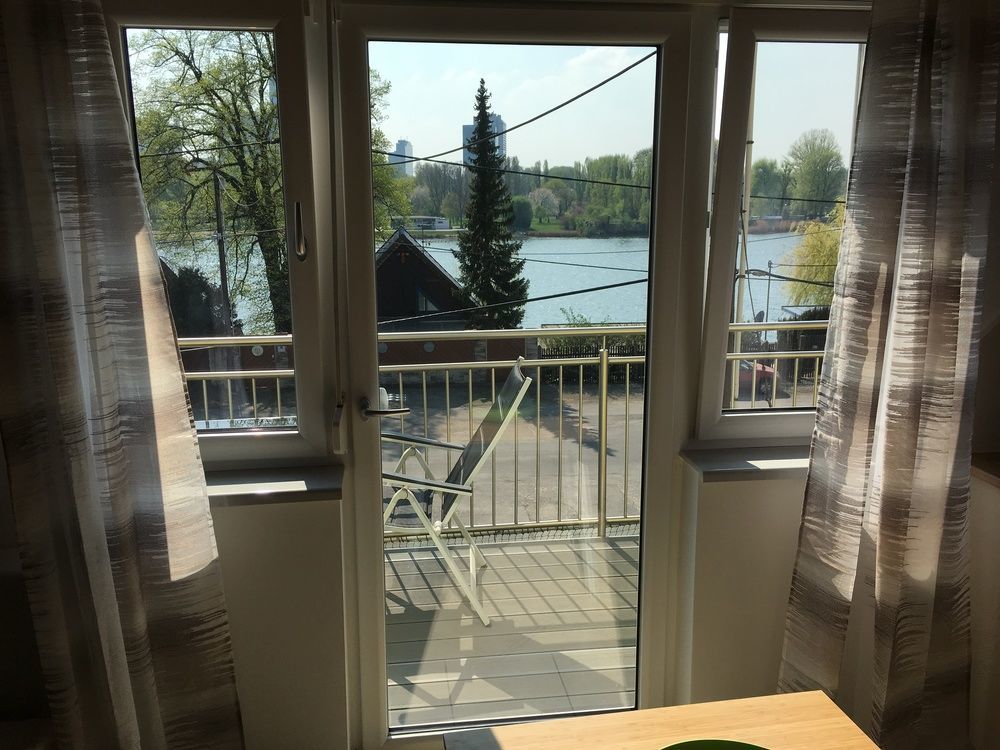 Ajo - Alte Donau Garden Flat - Self-check-in Apartment Vienna