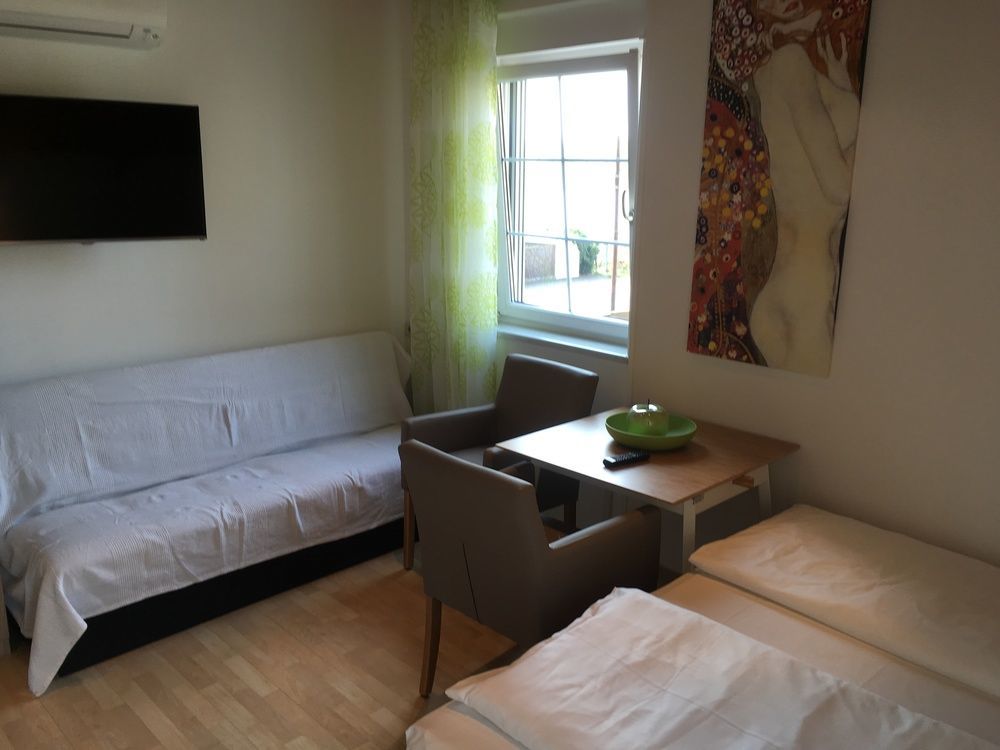 Ajo - Alte Donau Garden Flat - Self-check-in Apartment *