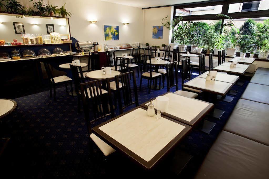 Pharmador Bed & Breakfast 3*