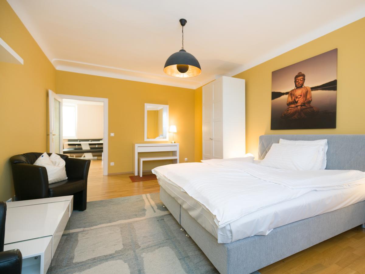 Apartment 1010 *