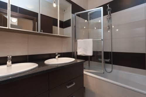 Yourapartment 1020 Apartment