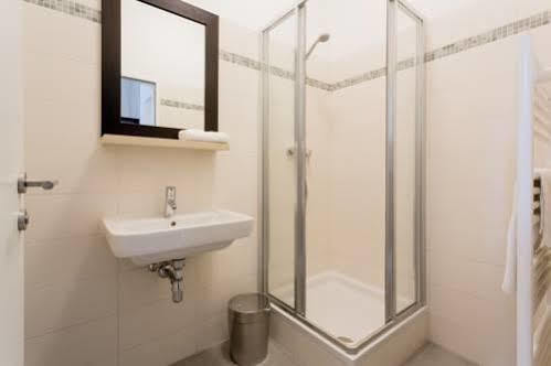 Yourapartment 1020 *