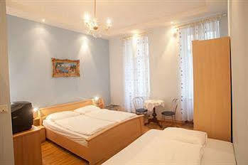 Guest house Vera 2*