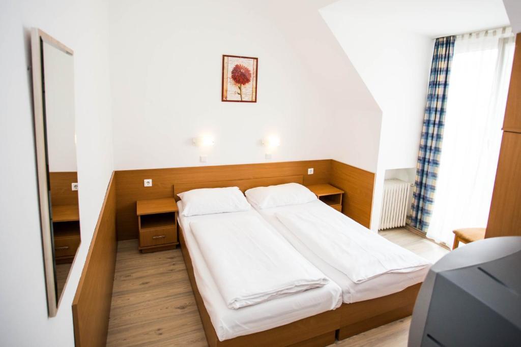Geblergasse Hotel 3*