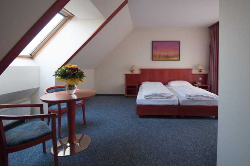 Allegro Hotel