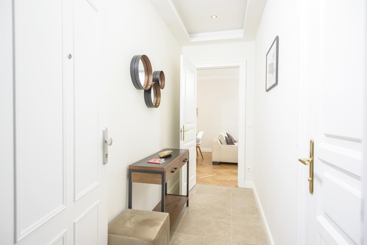Belvedere De Luxe By Welcome2vienna Apartment