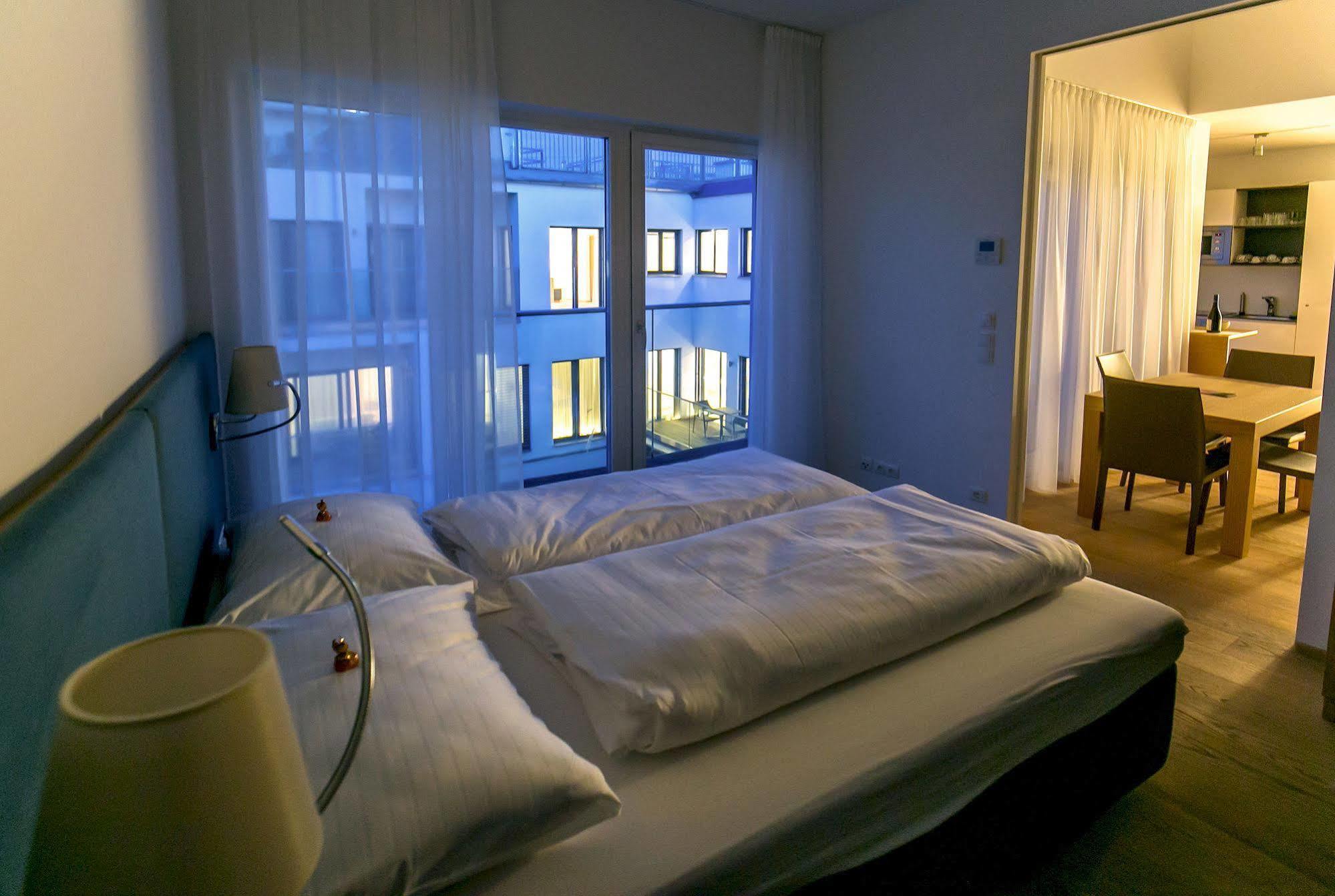 Getreidemarkt 10 Serviced Vienna