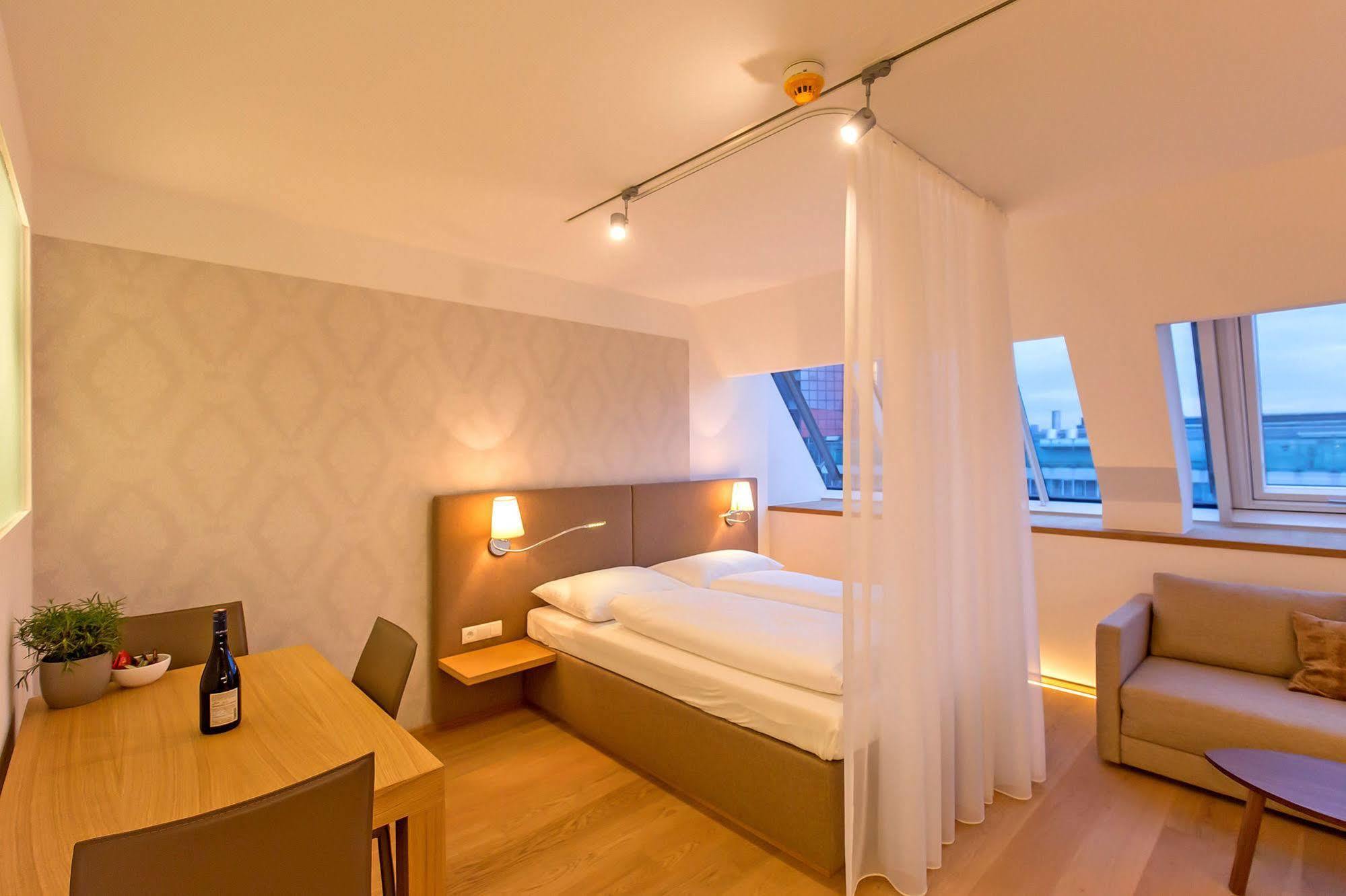 Getreidemarkt 10 Serviced Apartment Vienna