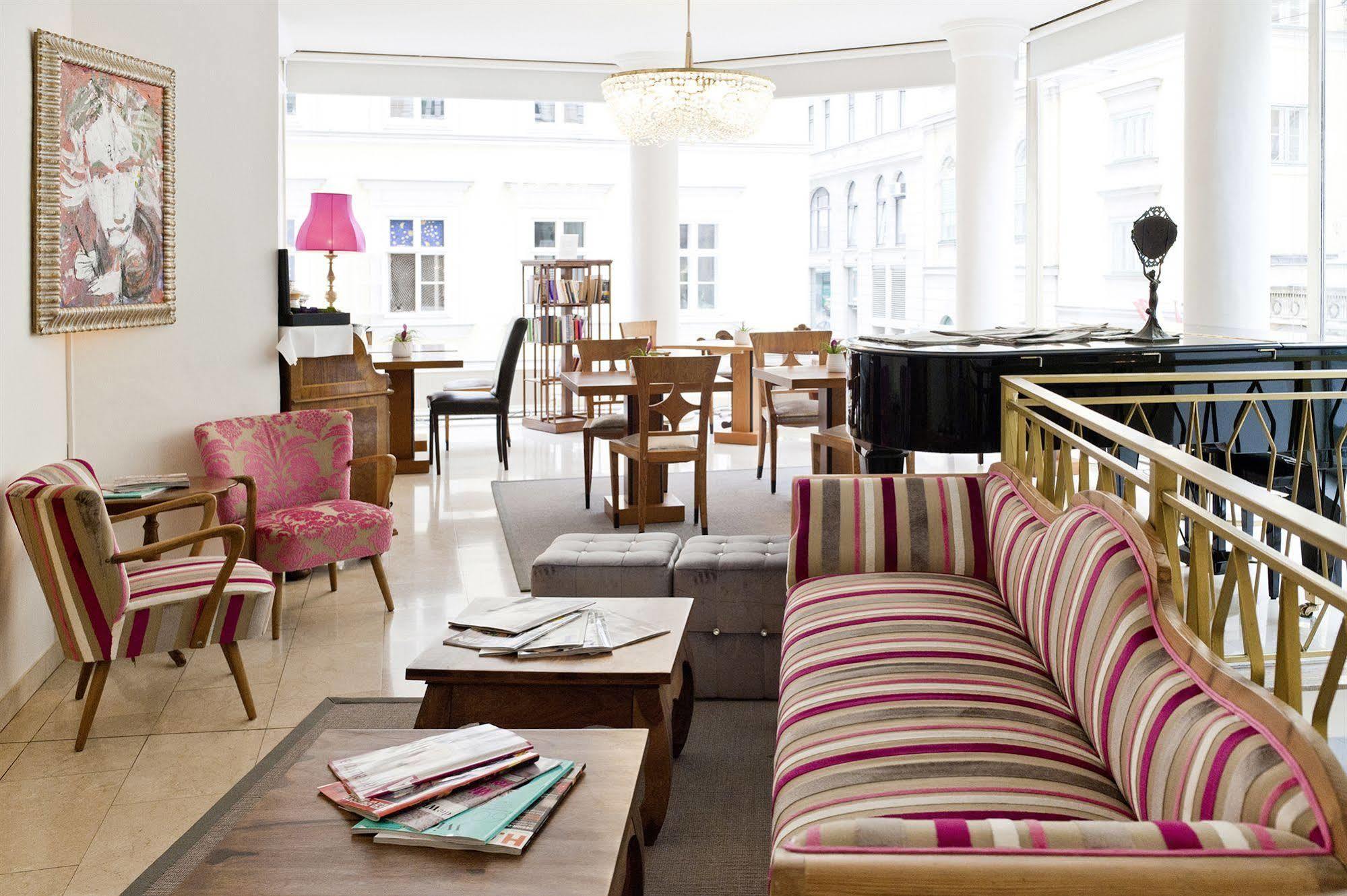 Beethoven Hotel 4*