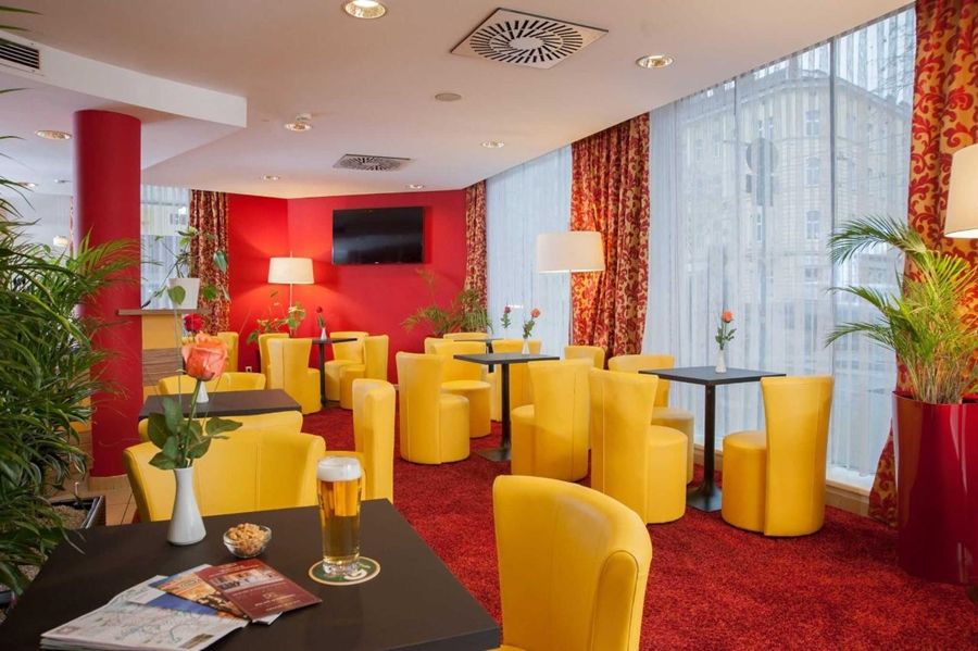 Senator Hotel 4*