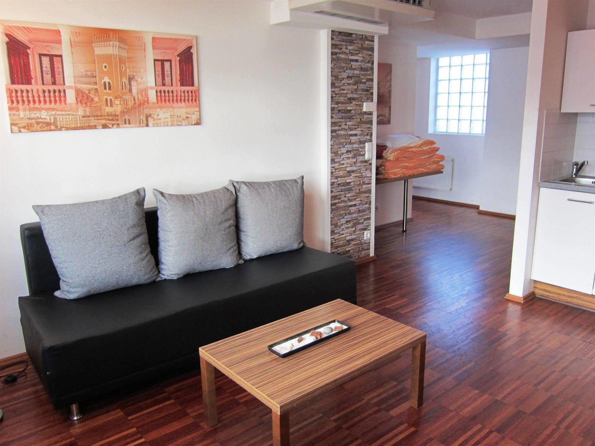 Aparthotel Royal Living
