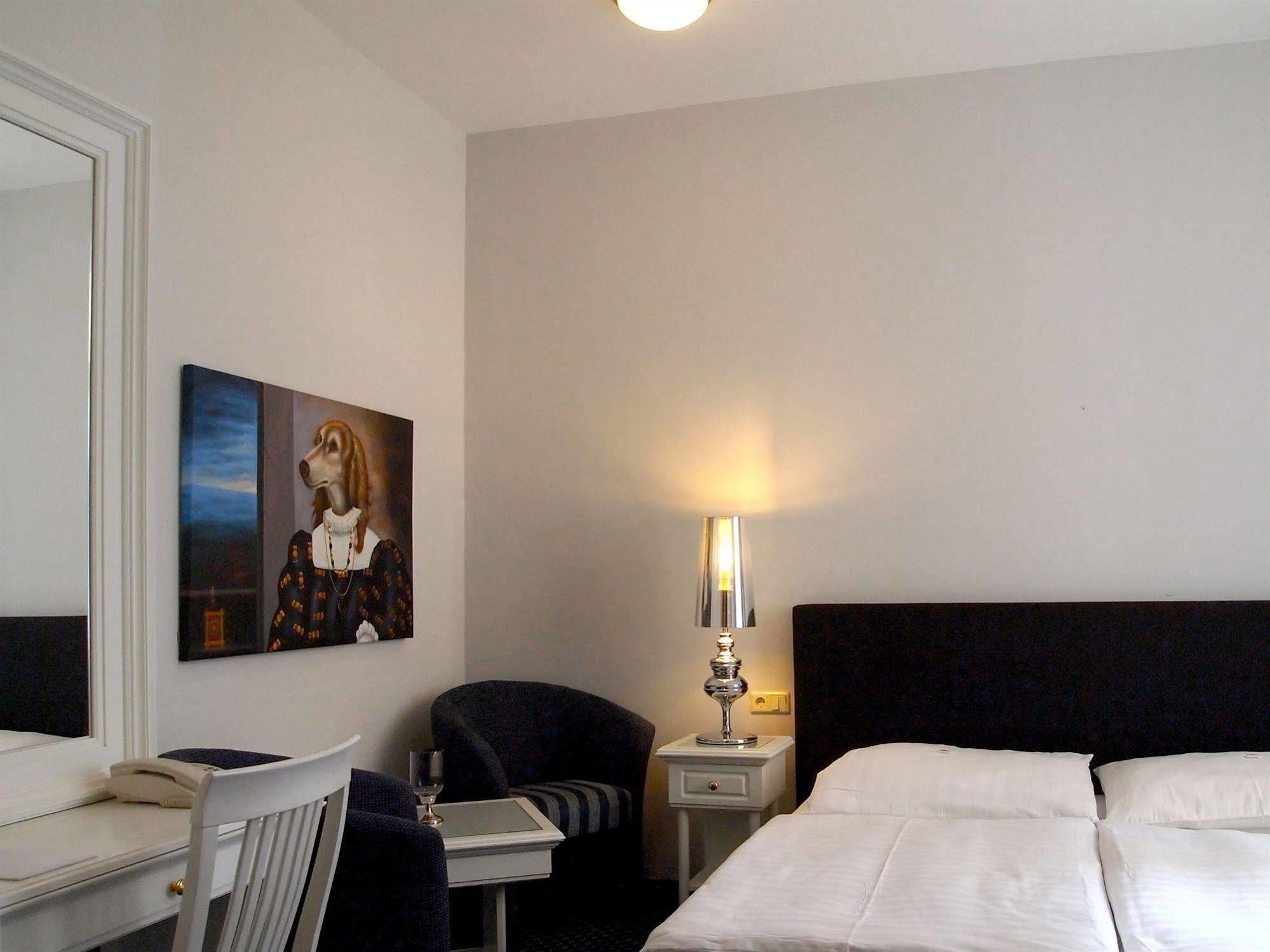 Arthotel Ana Adlon 3* Viena