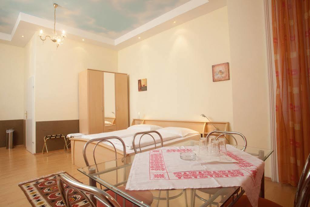 Guest house Vera 2*