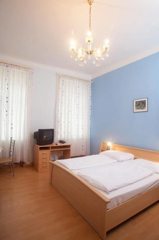 Guest house Vera 2*