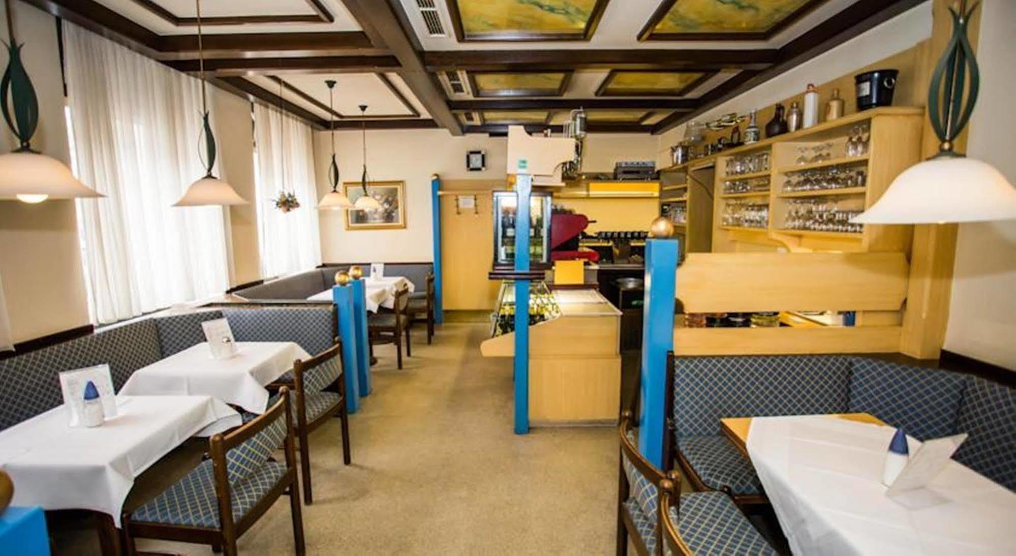 Hadrigan 3* Vienna