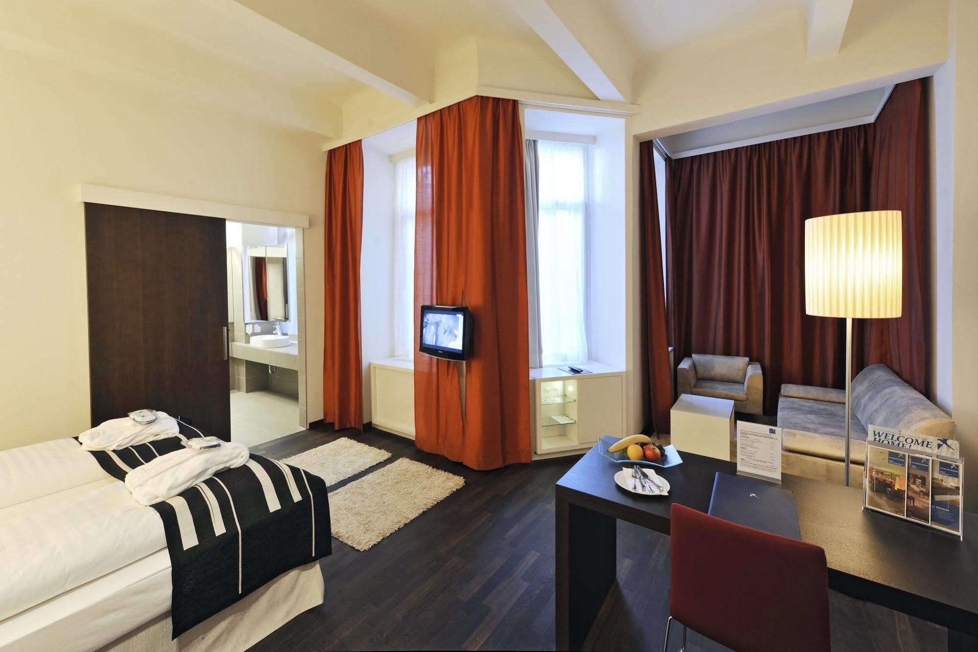 Hotel Max Brown 7th District, Part Of Sircle Collection Vienna