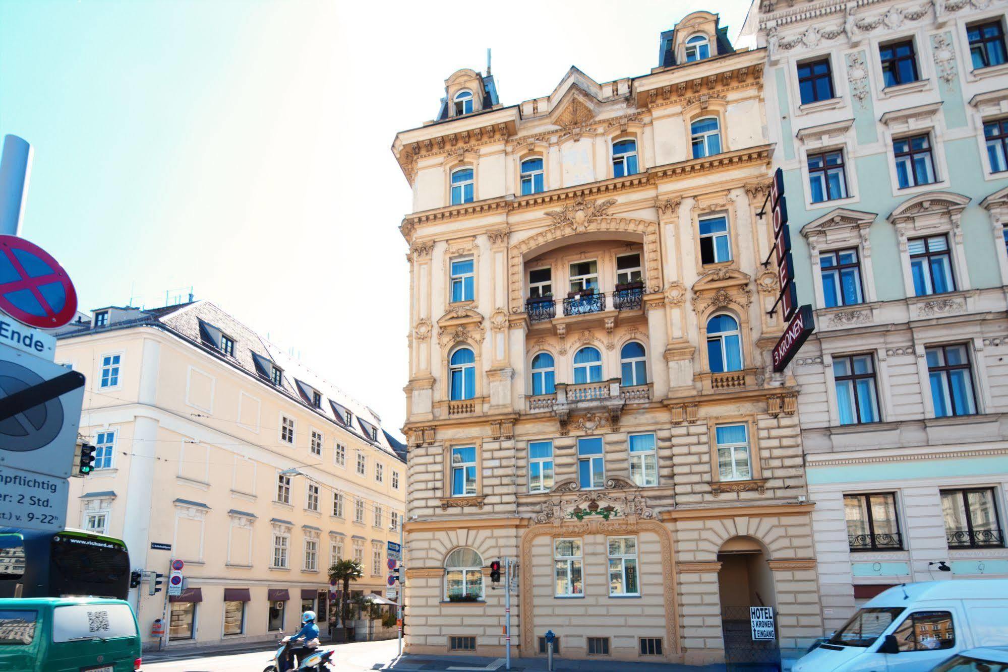Drei Kronen Hotel 3*