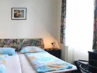 Hotel Riess - Self Check-in Vienna