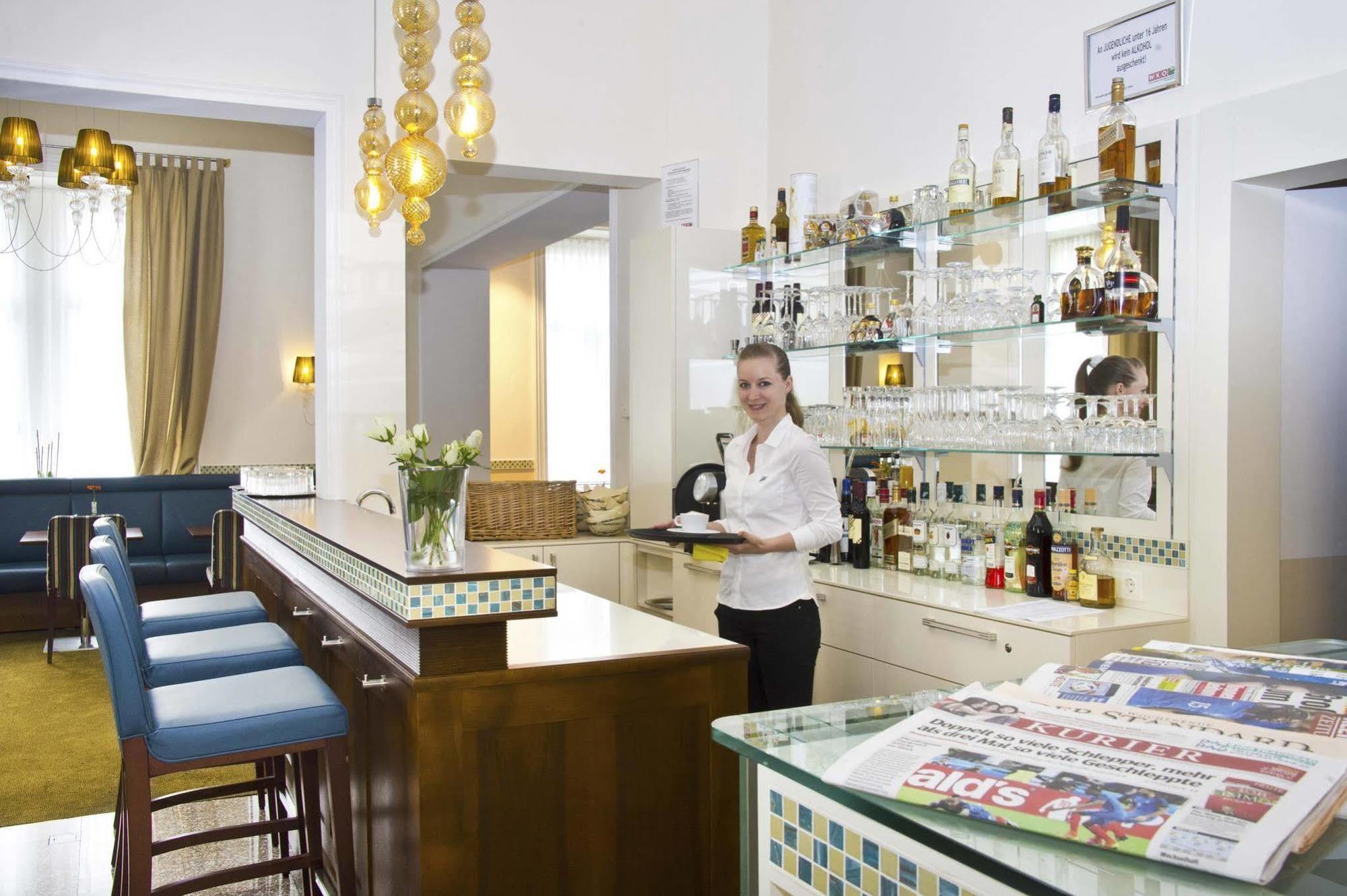 Hilight Aparthotel Viena