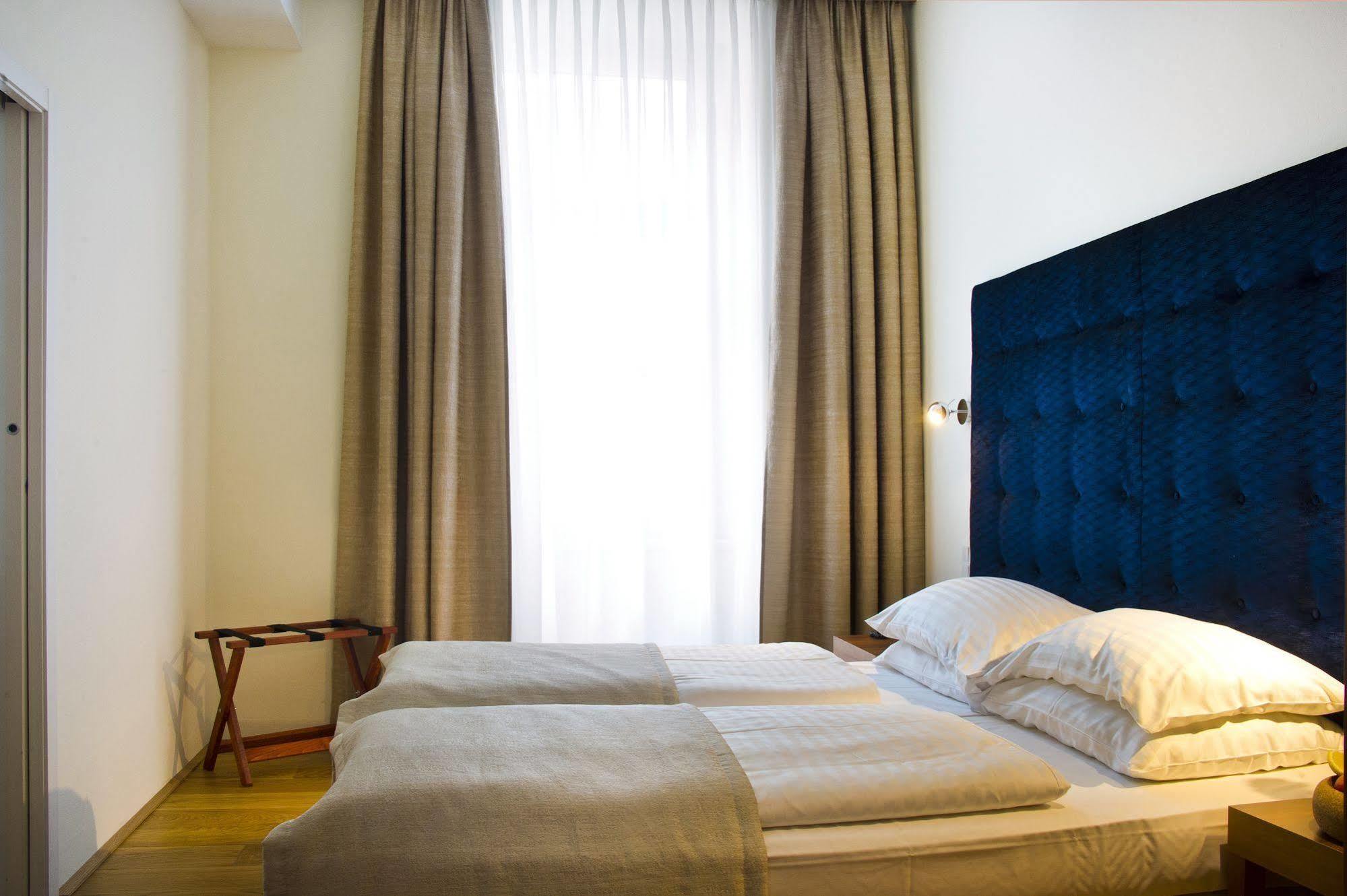 Hilight Aparthotel Viena