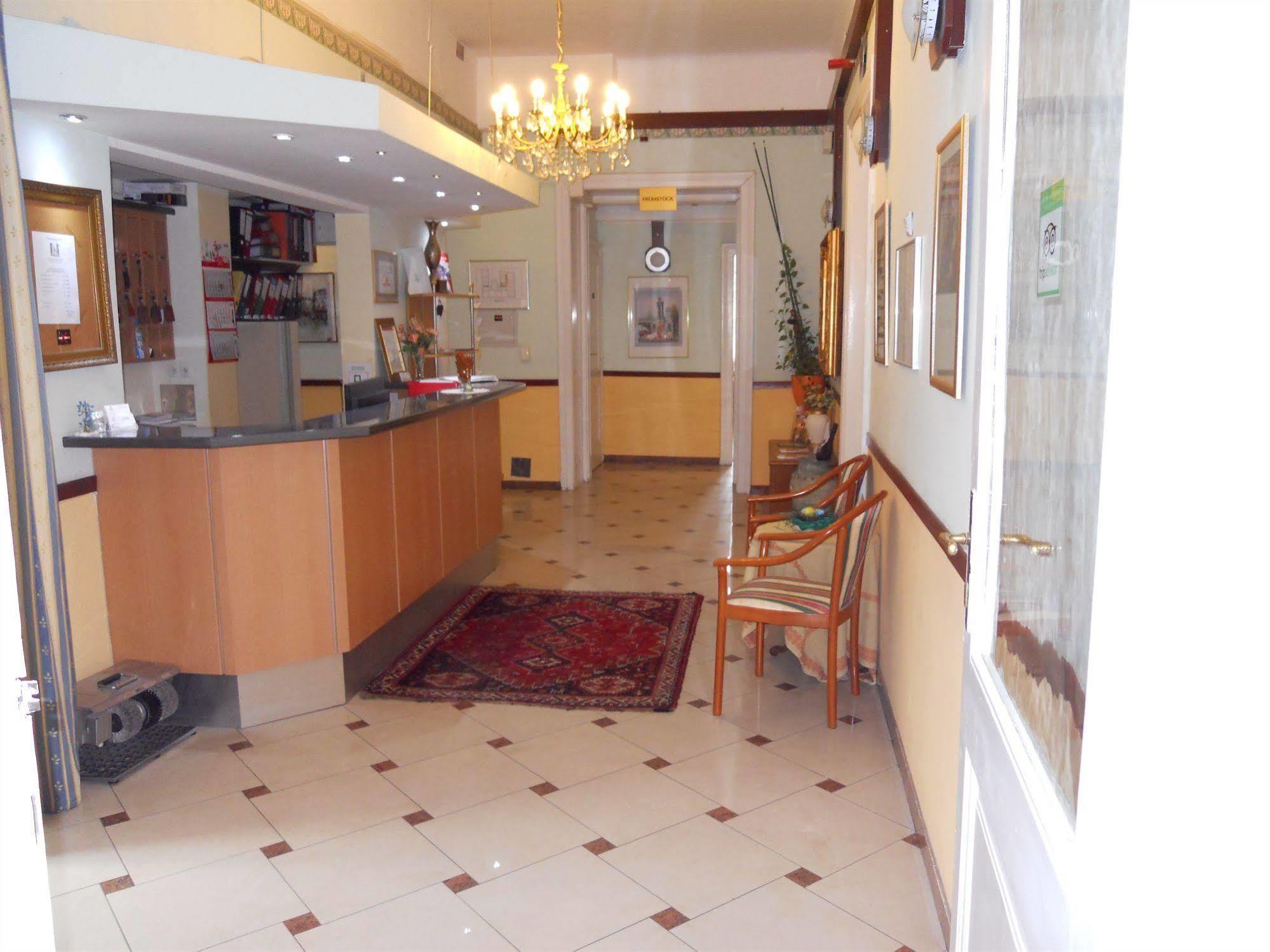 Hotel Stadtpark Guest house