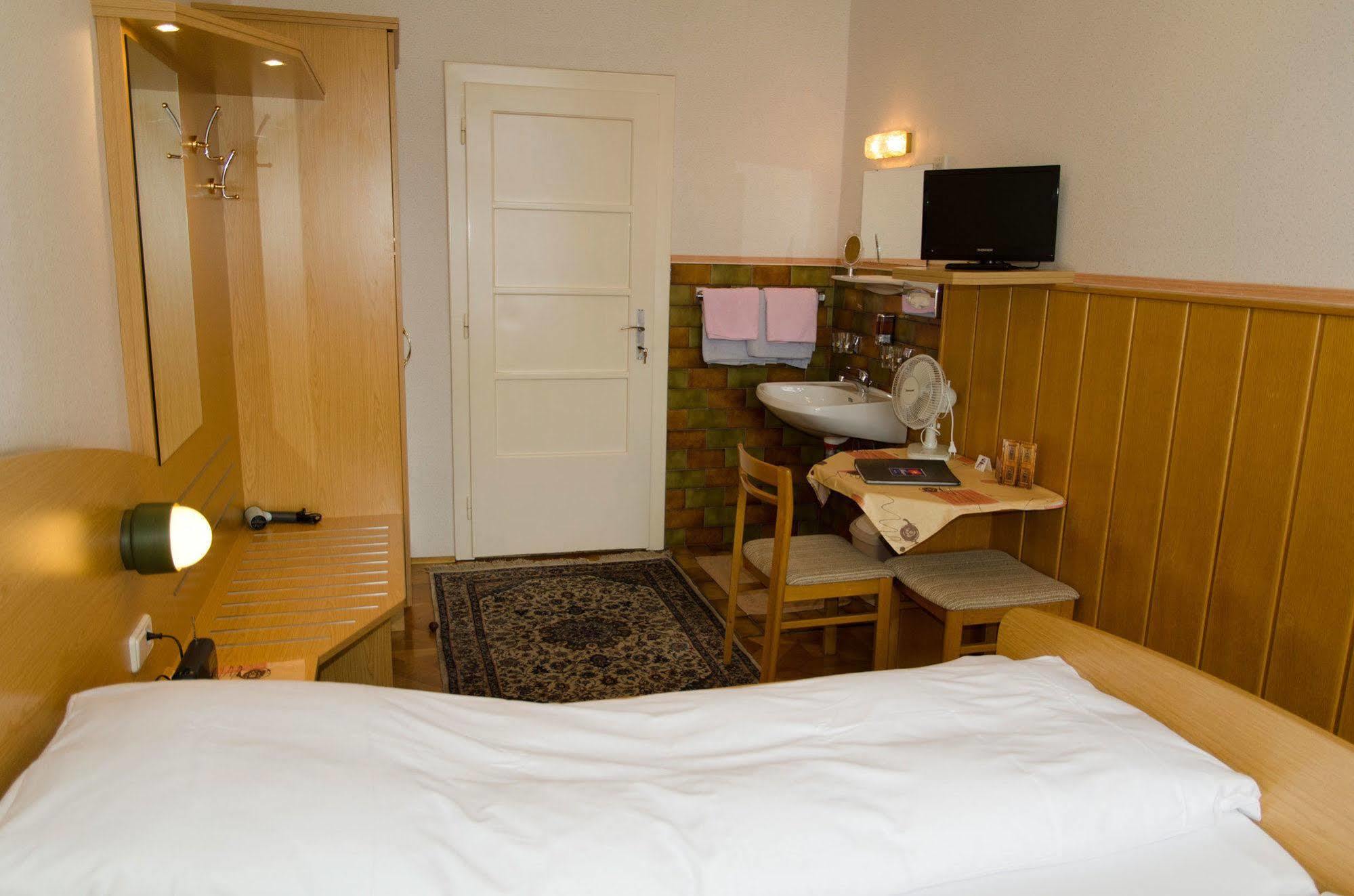 Schweizer Solderer Bed & Breakfast