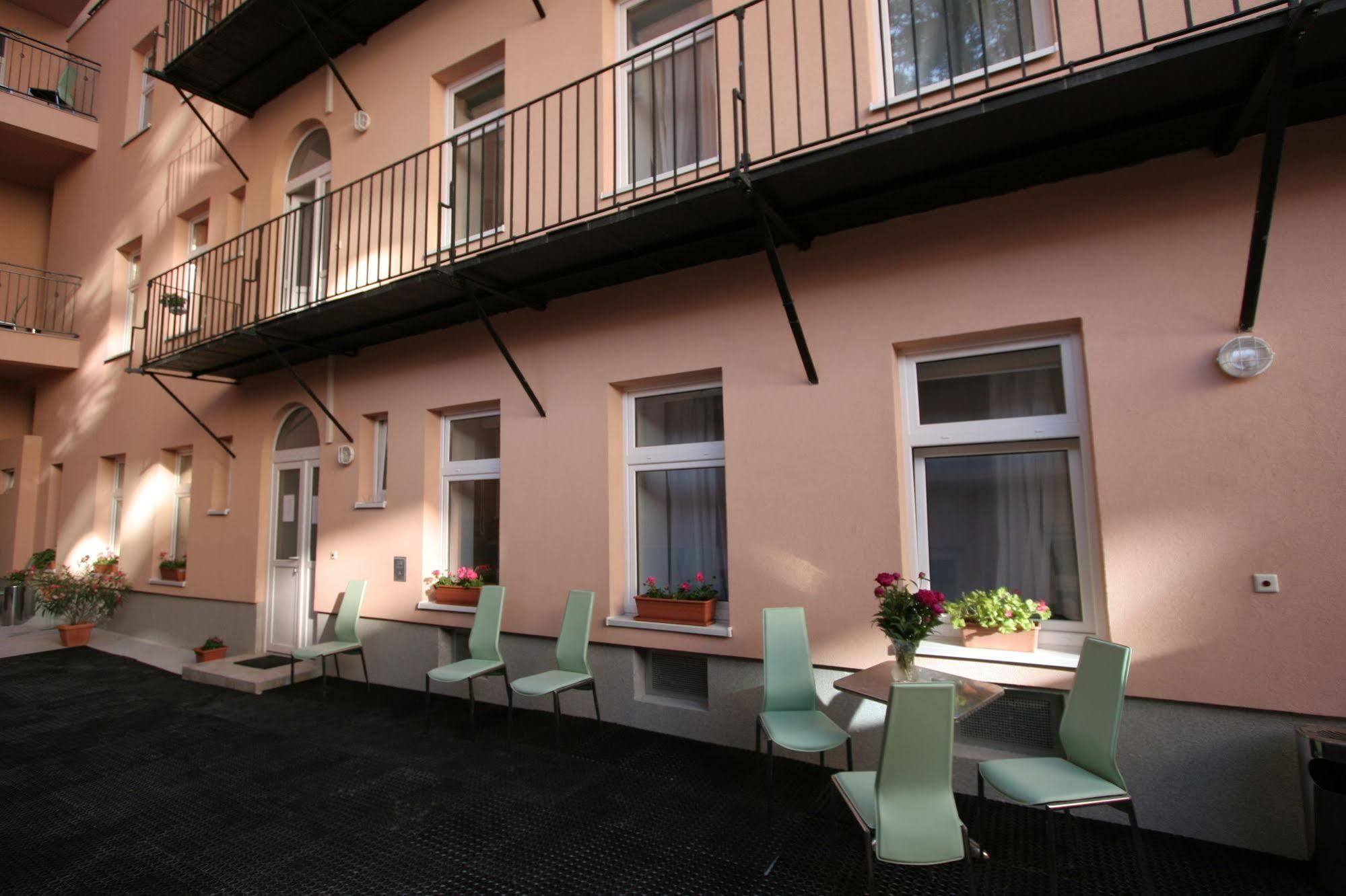 Apartment Margareten Long Vienna