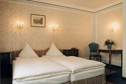 Henri Siebterbezirk Hotel