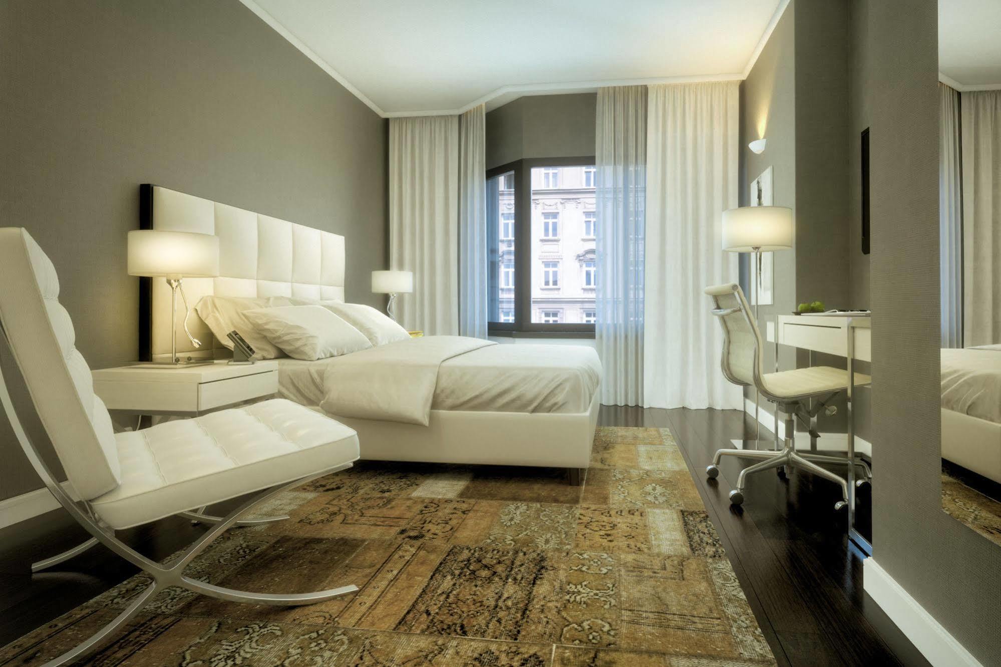 Hotel Mercure Raphael 4*