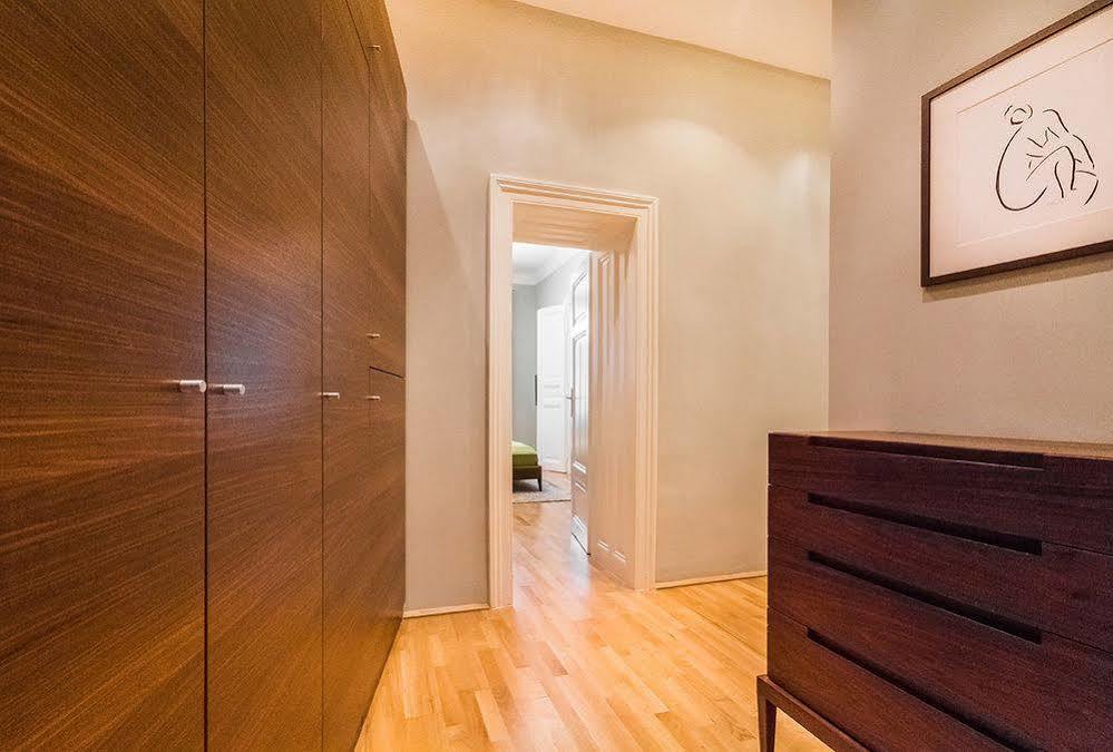 Abieshomes Serviced - Downtown Apartment