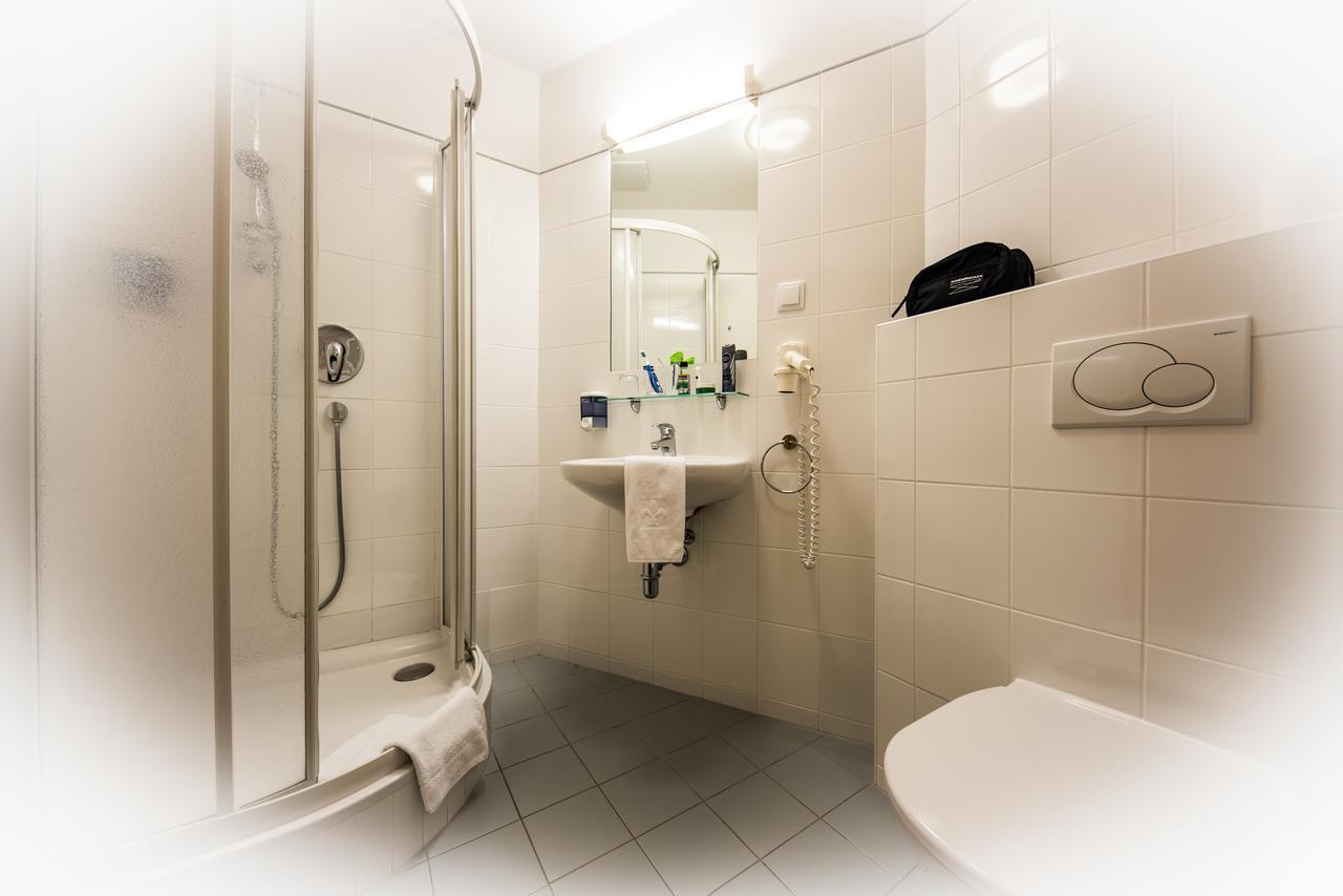 Club Cortina Hotel 4*