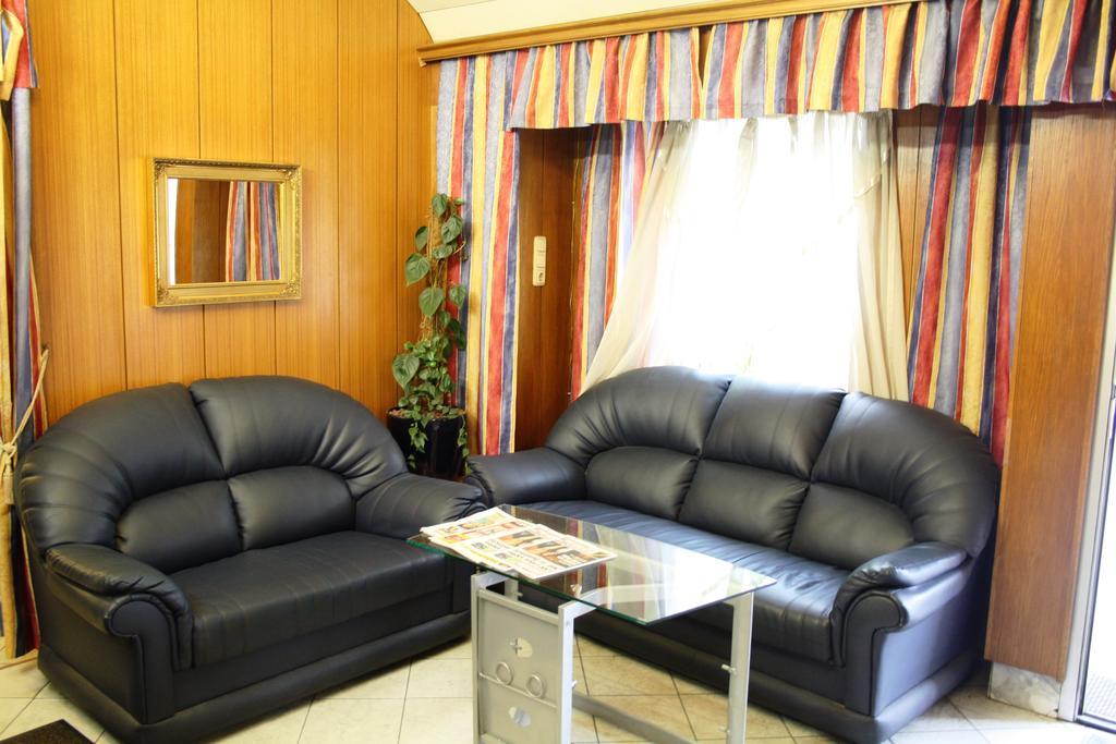 Cyrus Bed & Breakfast