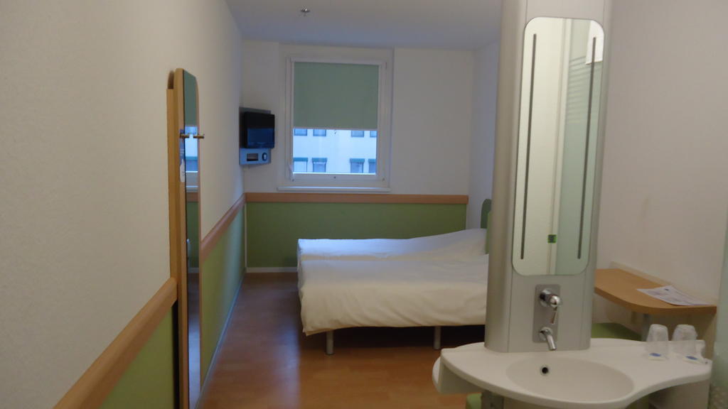 Ibis Budget Messe Hotel 2*