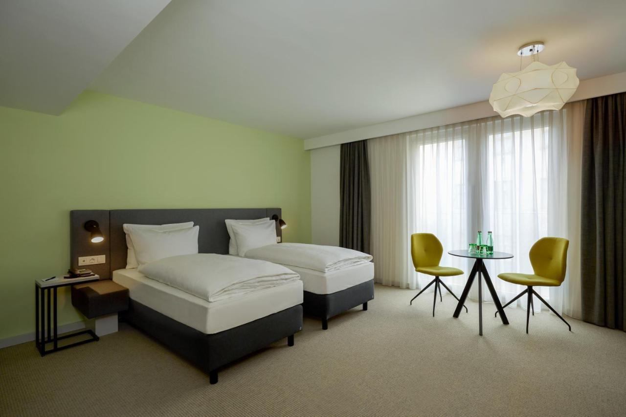 H+ Hotel