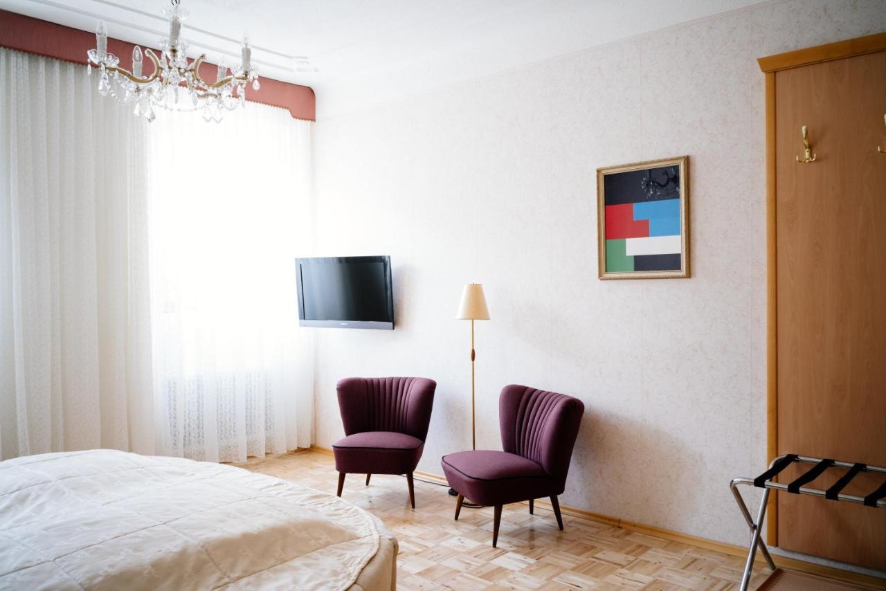 Am Brillantengrund Hotel 3*