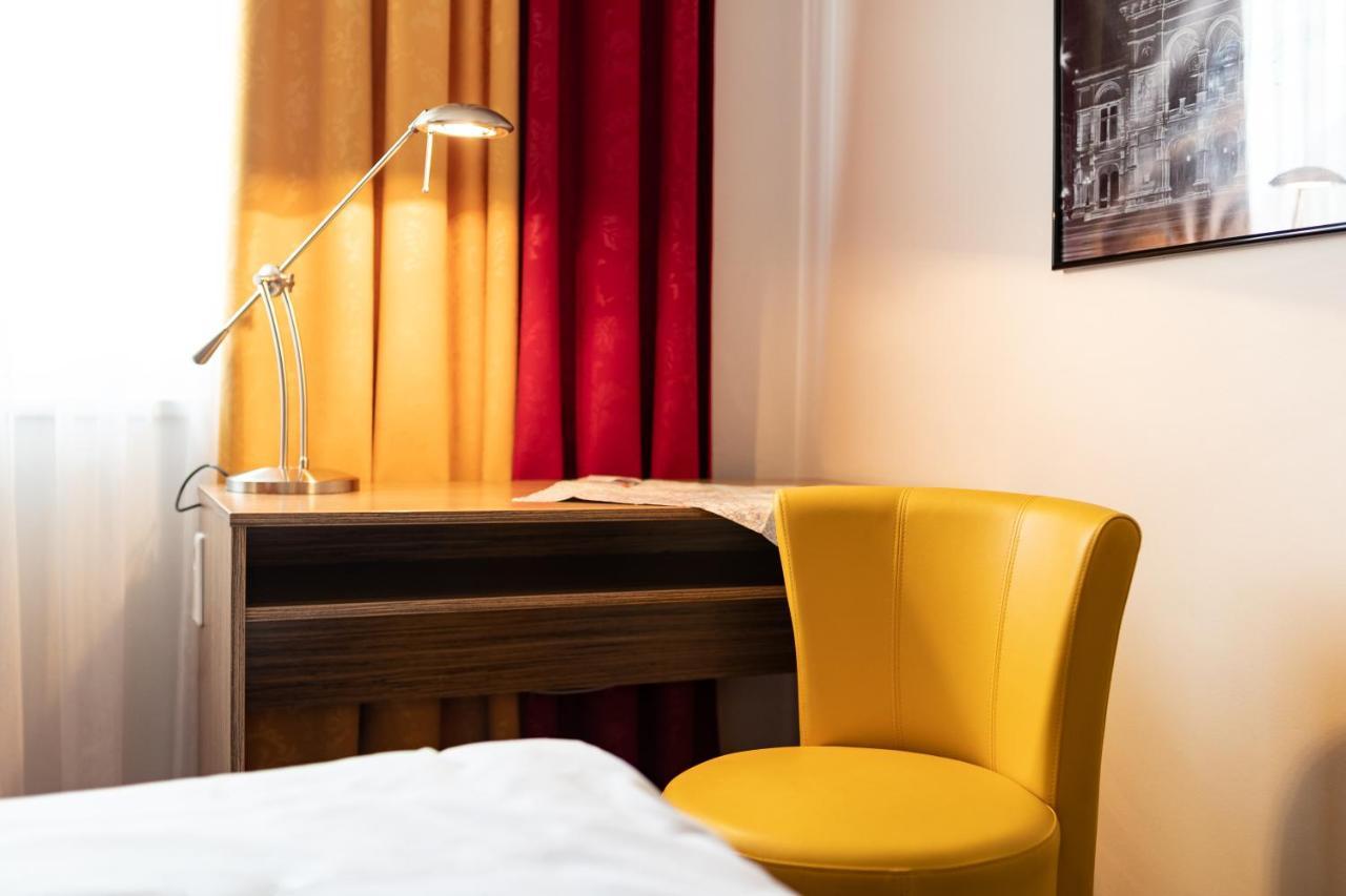 Senator Hotel 4*